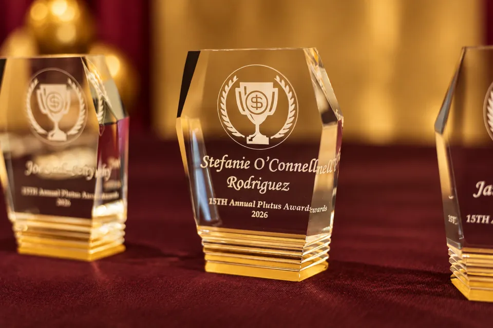 Plutus Awards Trophy for Stefanie O'Connell Rodriguez